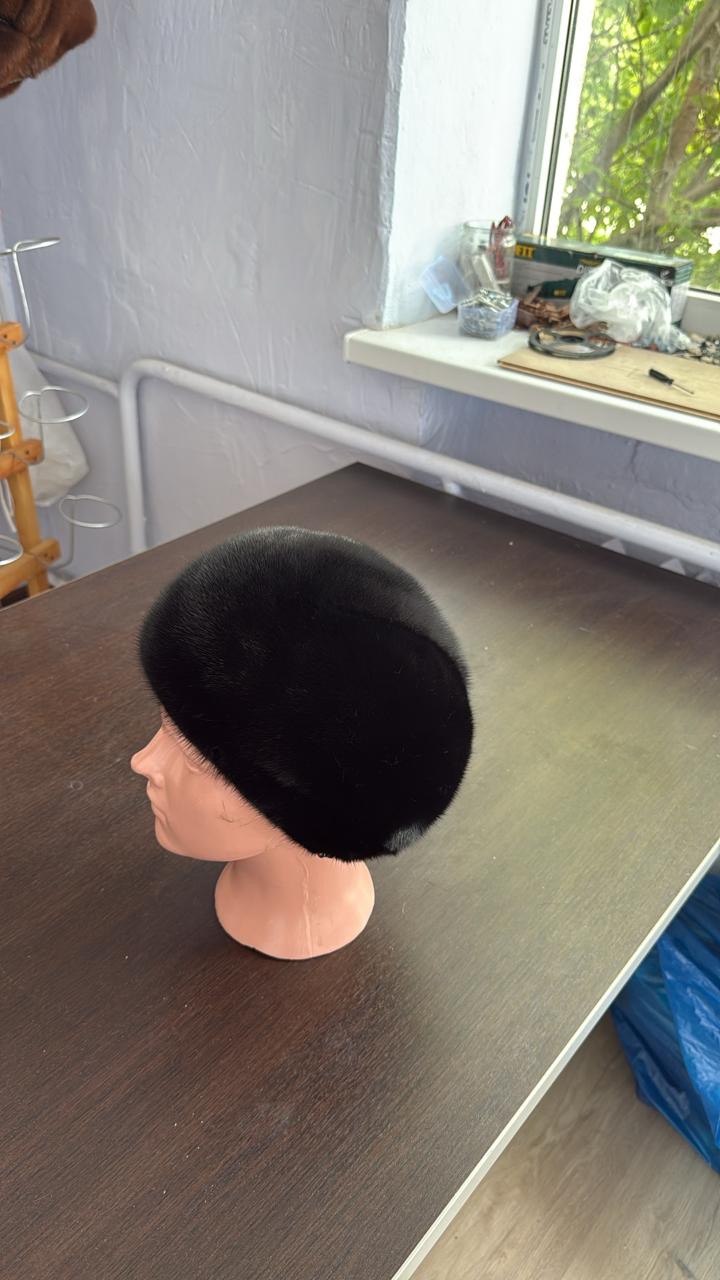 Шапка женская из цельной датской норки